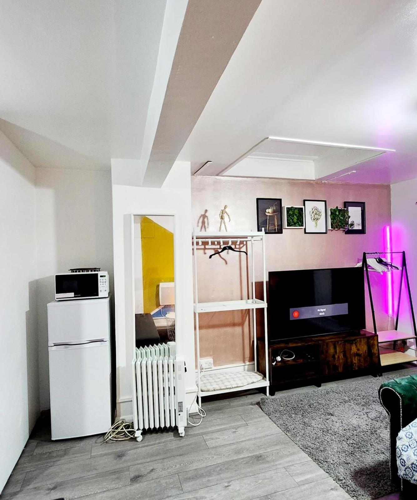 New Deluxe Studio Apt-2 Лондон Номер фото